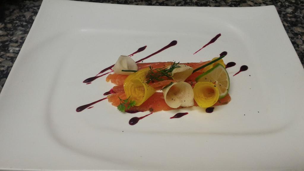 Logis Hotel Restaurant Des Chateaux Azay-le-Rideau Bagian luar foto