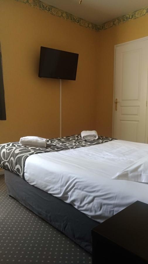 Logis Hotel Restaurant Des Chateaux Azay-le-Rideau Bagian luar foto